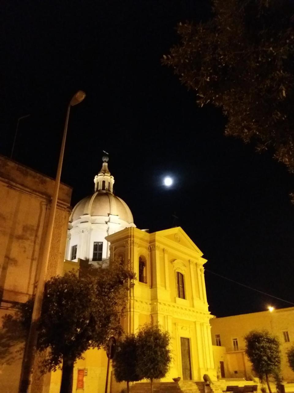 Il Da Vinci Casa Vacanze Giovinazzo Exteriér fotografie